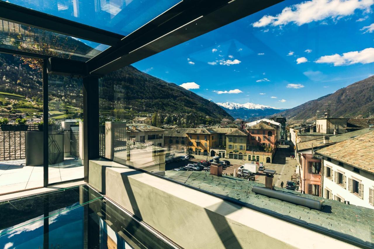Domus Cavour Rooms&Suites Tirano Kültér fotó