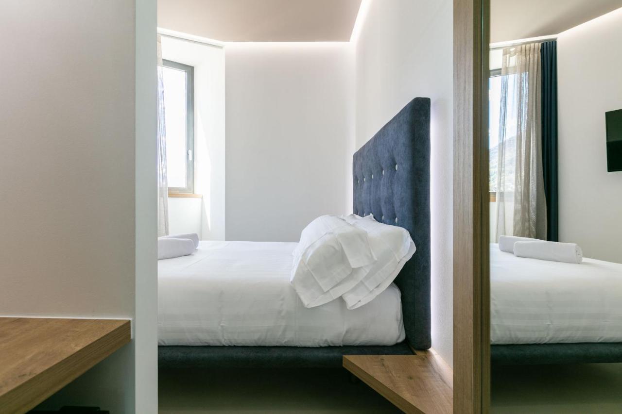 Domus Cavour Rooms&Suites Tirano Kültér fotó