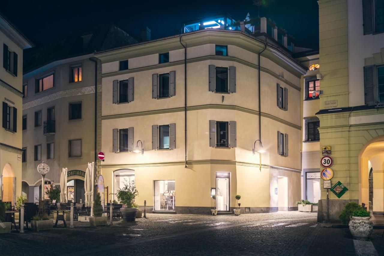 Domus Cavour Rooms&Suites Tirano Kültér fotó