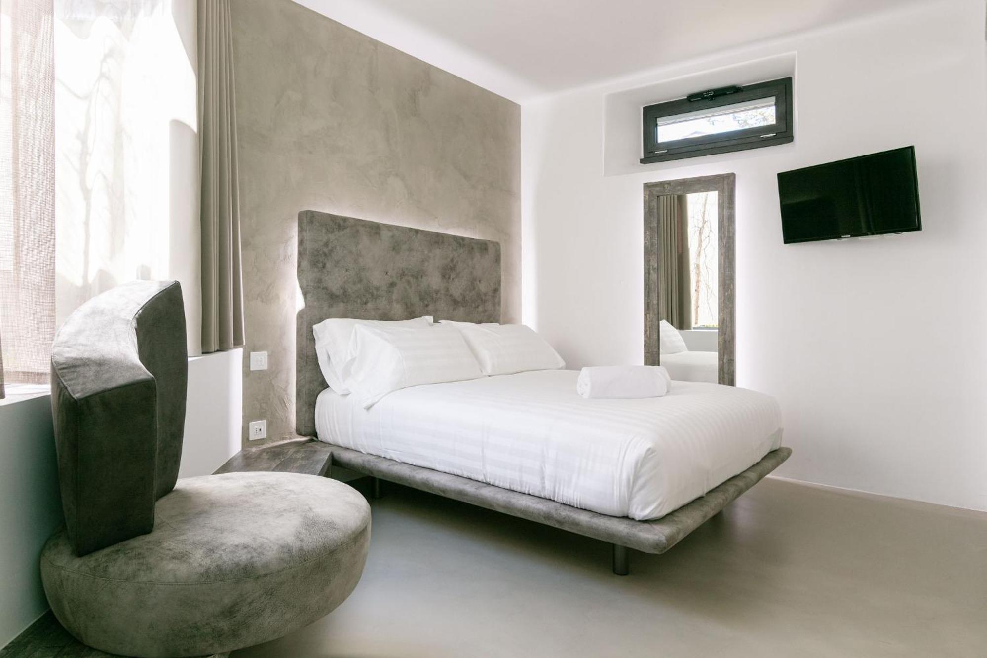 Domus Cavour Rooms&Suites Tirano Szoba fotó